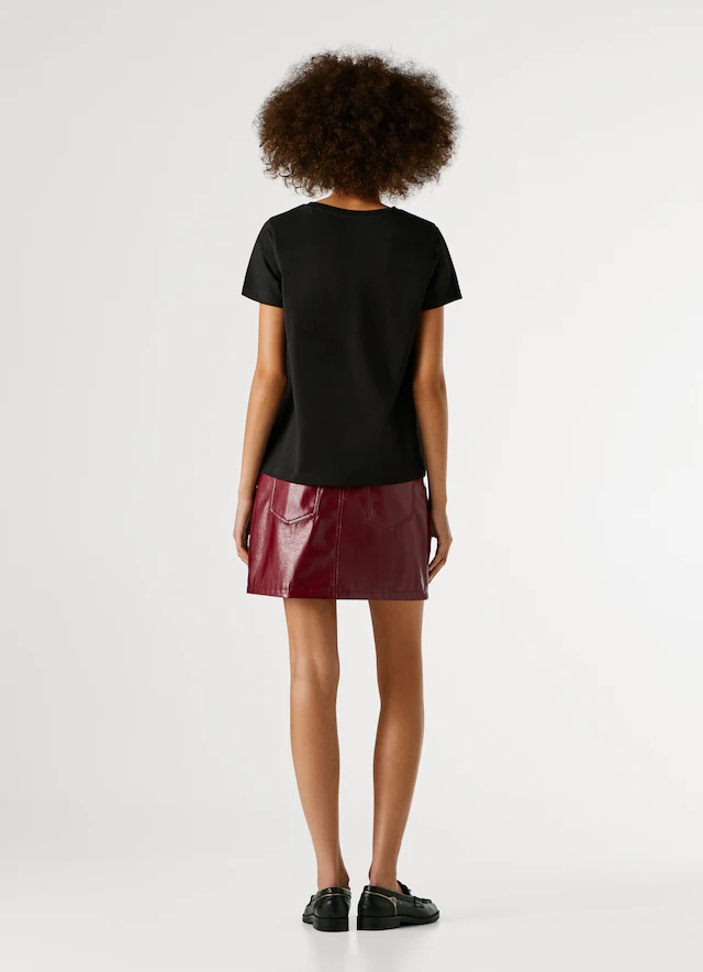Pepe Jeans T-Shirt »BRADY« mit Rundhals, Nietenapplikation