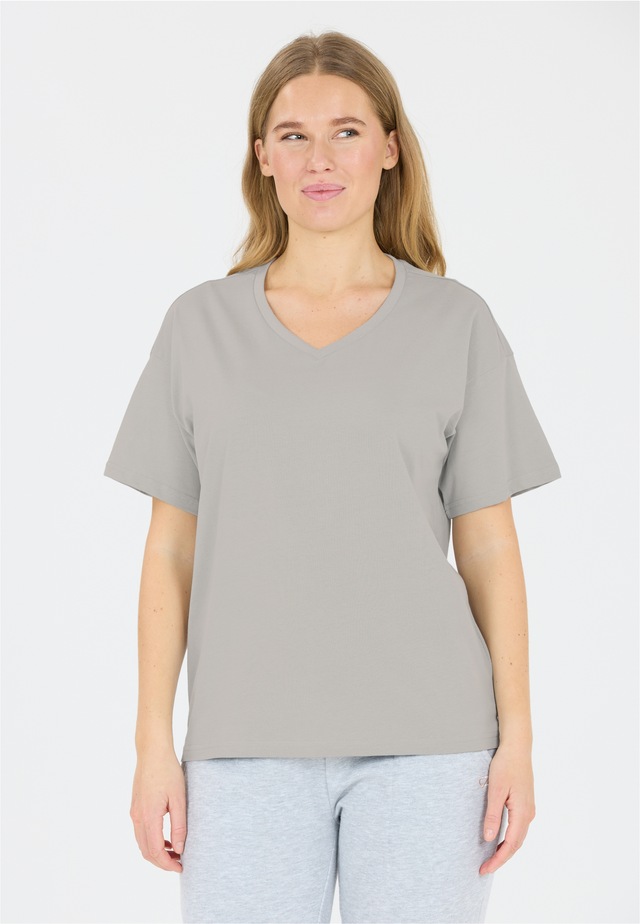 CRUZ T-Shirt »Ingeberg« Aus atmungsaktivem und leichtem Stoff
