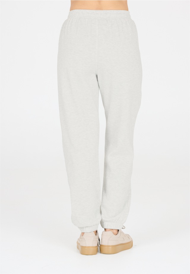 ATHLECIA Sweathose »Carmen« aus extra weichem Material