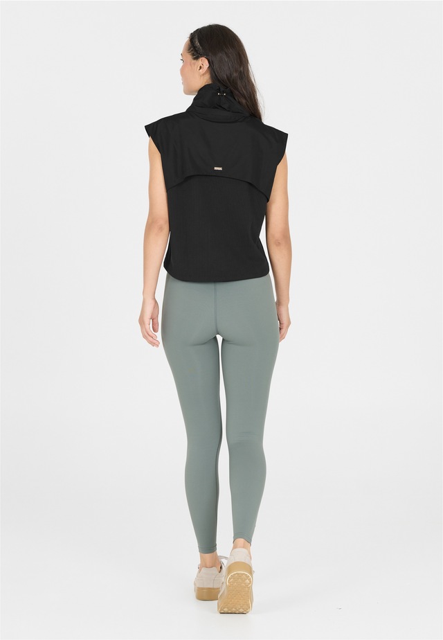 ATHLECIA Funktionsweste »Aiana« mit 4-Wege-Stretch