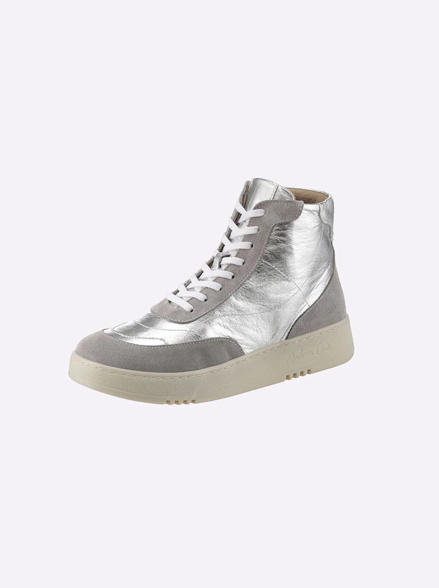 Andrea Conti Sneaker