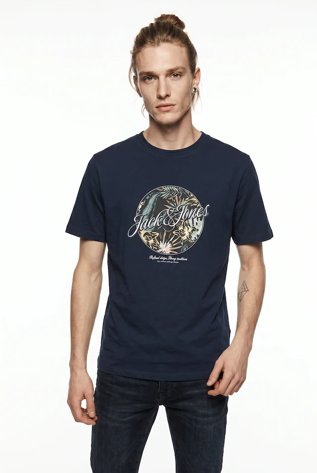 Jack & Jones Rundhalsshirt »JJHONOLULU SHAPE TEE SS CREW NECK« Baumwolle, regular fit Jack & Jones Rundhalsshirt »JJHONOLULU SHAPE TEE SS CREW NECK« Baumwolle, regular fit