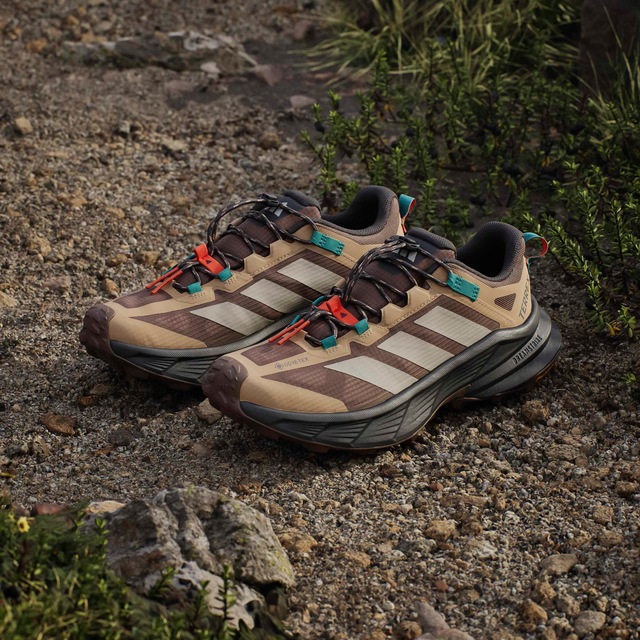 adidas TERREX Wanderschuh »FREEHIKER SL GORE-TEX« wasserdicht dank Gore-Tex Membrane