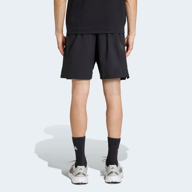 adidas Sportswear Shorts »ADIDAS Z.N.E. GEWEBT« mit lässigem Schnitt, aus Kunstfaser, normal-weite Form