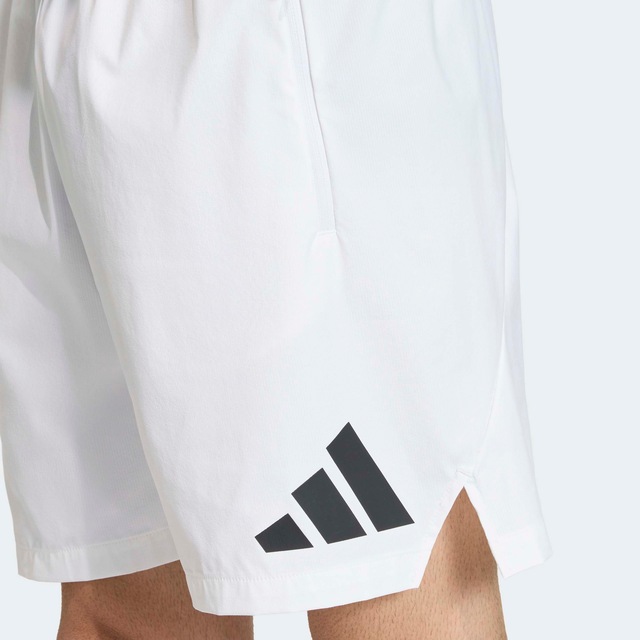 adidas Sportswear Shorts »ADIDAS Z.N.E. GEWEBT« mit lässigem Schnitt, aus Kunstfaser, normal-weite Form