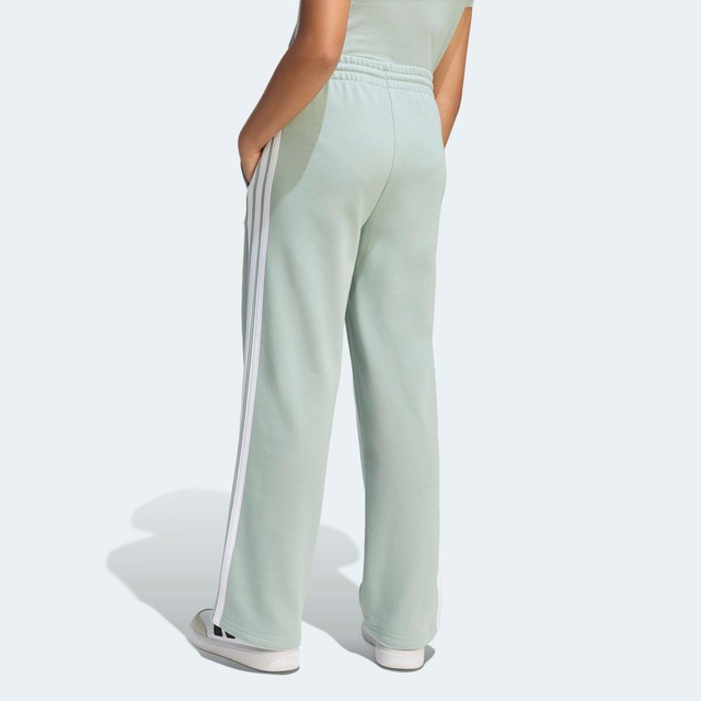 adidas Sportswear Sporthose »ESSENTIALS« für Kinder, aus Baumwolle, mit Gummizug, normal-weite Passform
