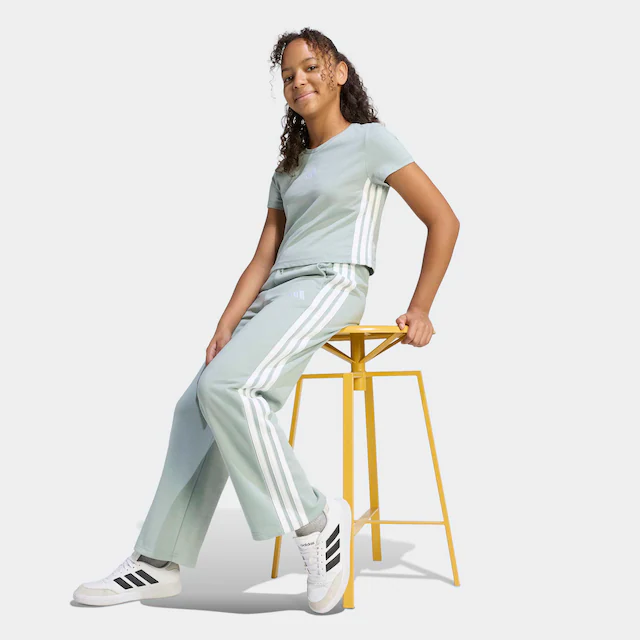 adidas Sportswear Sporthose »ESSENTIALS« für Kinder, aus Baumwolle, mit Gummizug, normal-weite Passform