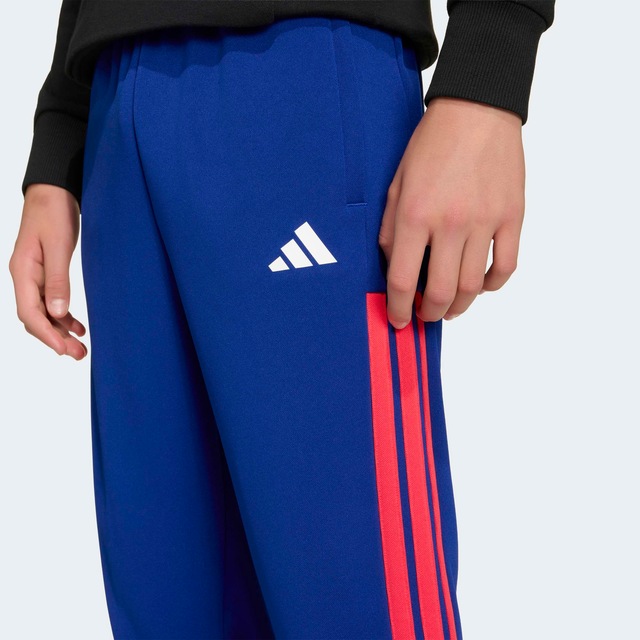adidas Sportswear Sporthose »HOUSE OF TIRO COLORS OF, HOHER BUND, WEITES BEIN« mit normal-weiter Passform, ohne Verschluss