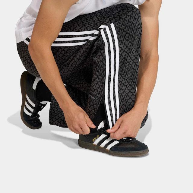 adidas Originals Sporthose »FIREBIRD MONOGRAM, LOCKER GESCHNITTEN«