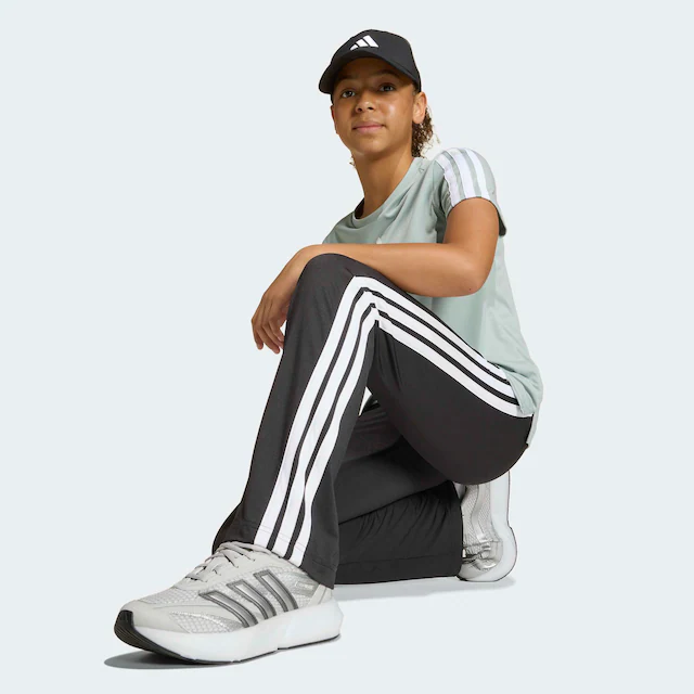 adidas Sportswear Trainingstights »TRAIN ESSENTIALS 3-STREIFEN FLARED LEGGINGS« für Kinder, mit climacool® Technologie