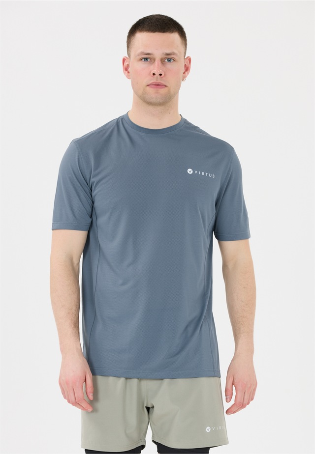 Virtus Funktionsshirt »Finnian« Mit Quick-Dry-Funktion