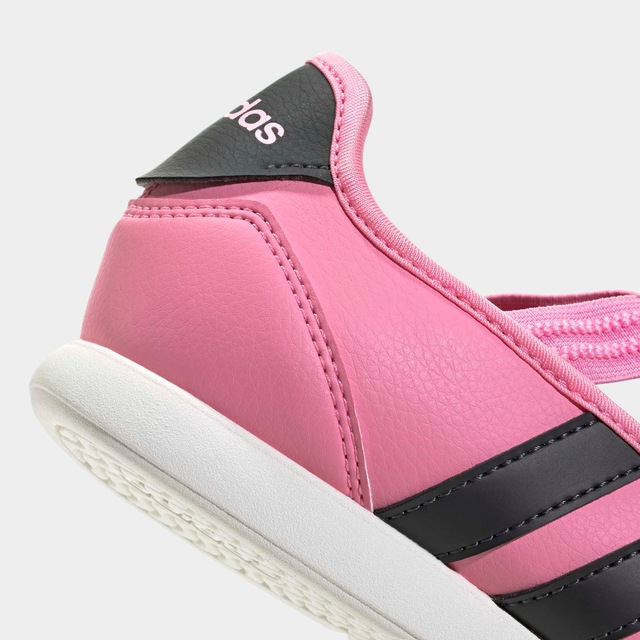 adidas Sportswear Sneaker Ballerinas »BARREDA MARY JANE KIDS« Design auf den Spuren des adidas Samba Mary Jane