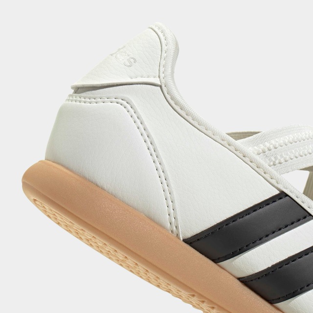 adidas Sportswear Sneaker Ballerinas »BARREDA MARY JANE KIDS« Design auf den Spuren des adidas Samba Mary Jane