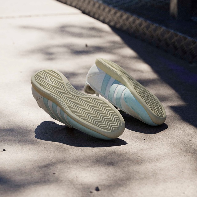 adidas Sportswear Sneaker Ballerinas »BARREDA MARY JANE KIDS« Design auf den Spuren des adidas Samba Mary Jane