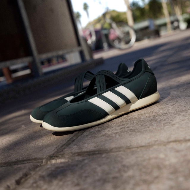 adidas Sportswear Sneaker Ballerinas »BARREDA MARY JANE« Design auf den Spuren des adidas Samba Mary Jane