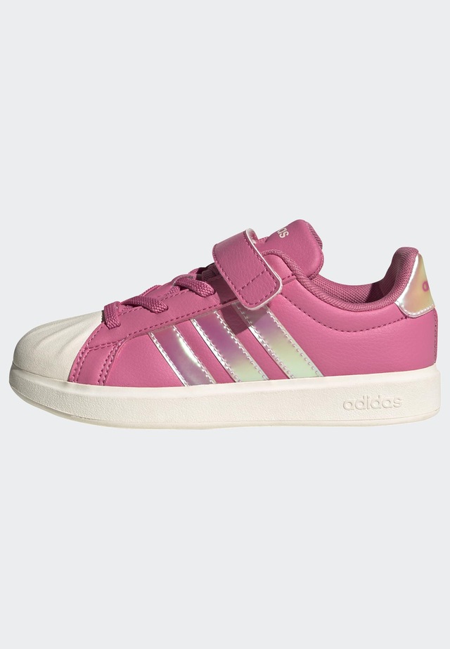 adidas Sportswear Sneaker »STREETTALK KIDS« inspiriert vom Design des adidas superstar, für Kinder
