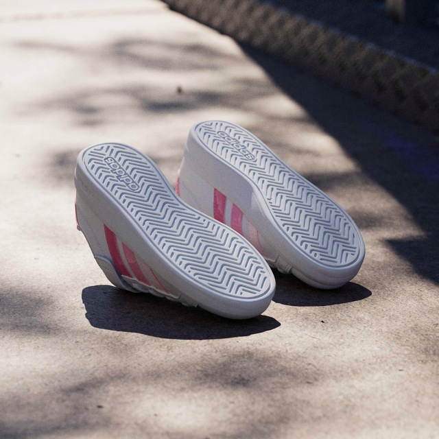 adidas Sportswear Sneaker »GRAND COURT 3.0 FÜR KINDER« mit Klettverschluss, für Kinder