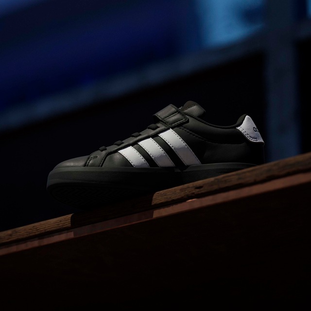 adidas Sportswear Sneaker »GRAND COURT 3.0 FÜR KINDER« mit Klettverschluss, für Kinder