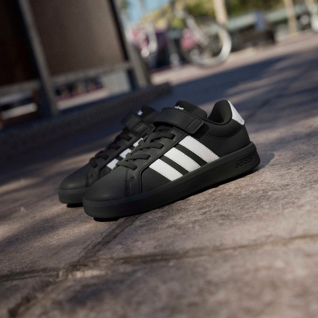 adidas Sportswear Sneaker »GRAND COURT 3.0 FÜR KINDER« mit Klettverschluss, für Kinder