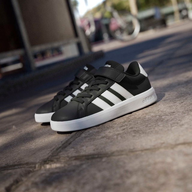 adidas Sportswear Sneaker »GRAND COURT 3.0 FÜR KINDER« mit Klettverschluss, für Kinder