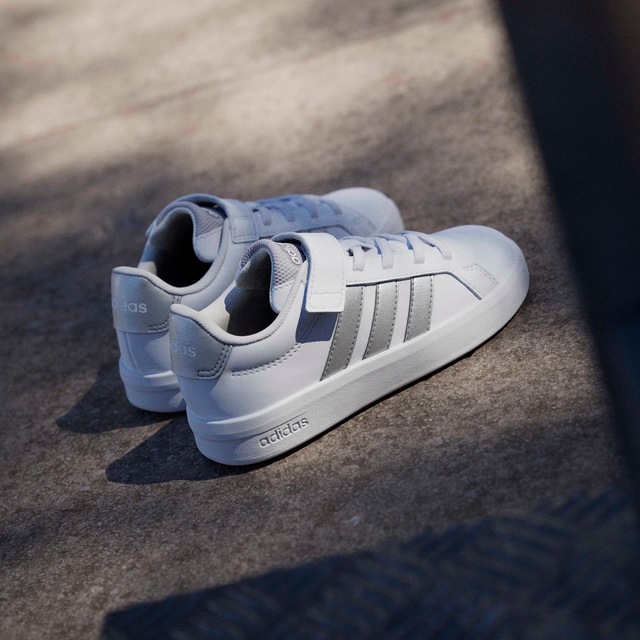 adidas Sportswear Sneaker »GRAND COURT 3.0 FÜR KINDER« mit Klettverschluss, für Kinder