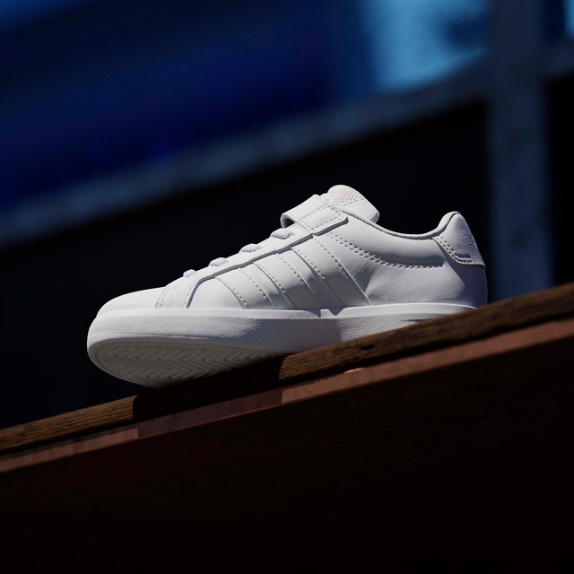 adidas Sportswear Sneaker »GRAND COURT 3.0 FÜR KINDER« mit Klettverschluss, für Kinder