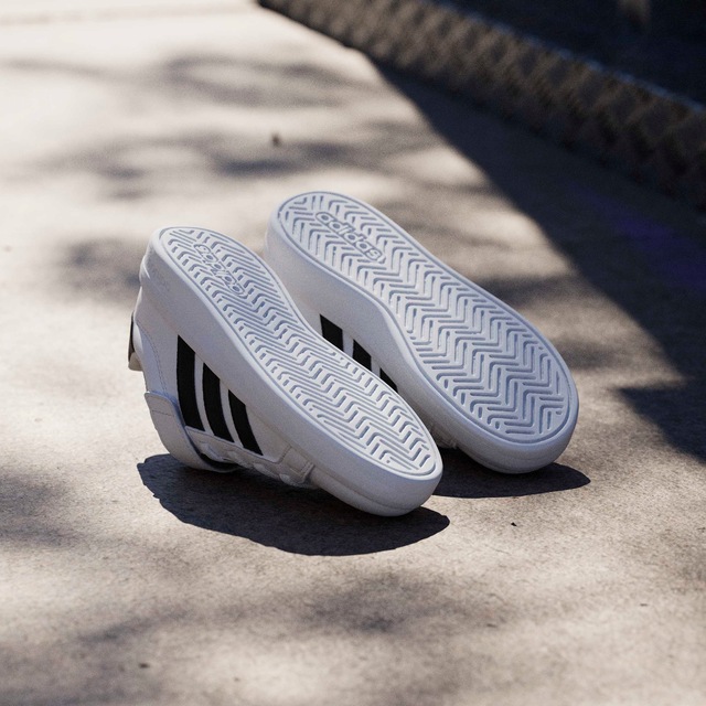 adidas Sportswear Sneaker »GRAND COURT 3.0 FÜR KINDER« mit Klettverschluss, für Kinder