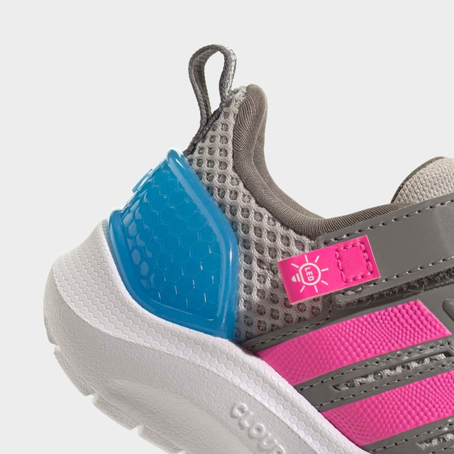 adidas Sportswear Sneaker »LIGHTORAMA RUNNER KIDS« mit Blinkfunktion