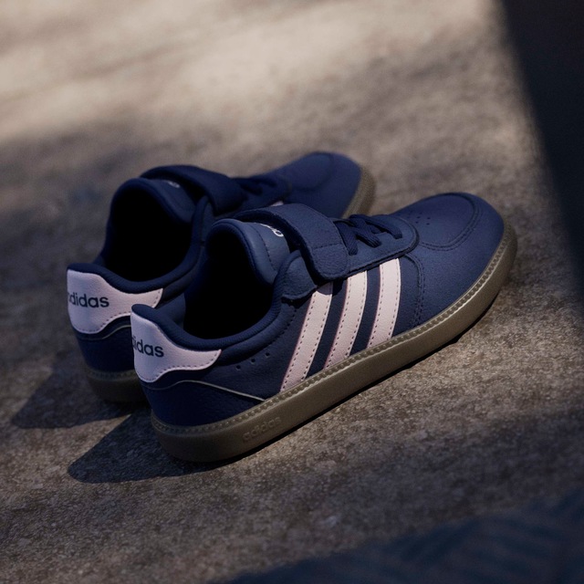 adidas Sportswear »BREAKNET SLEEK KINDER« inspiriert vom Design des adidas handball spezial