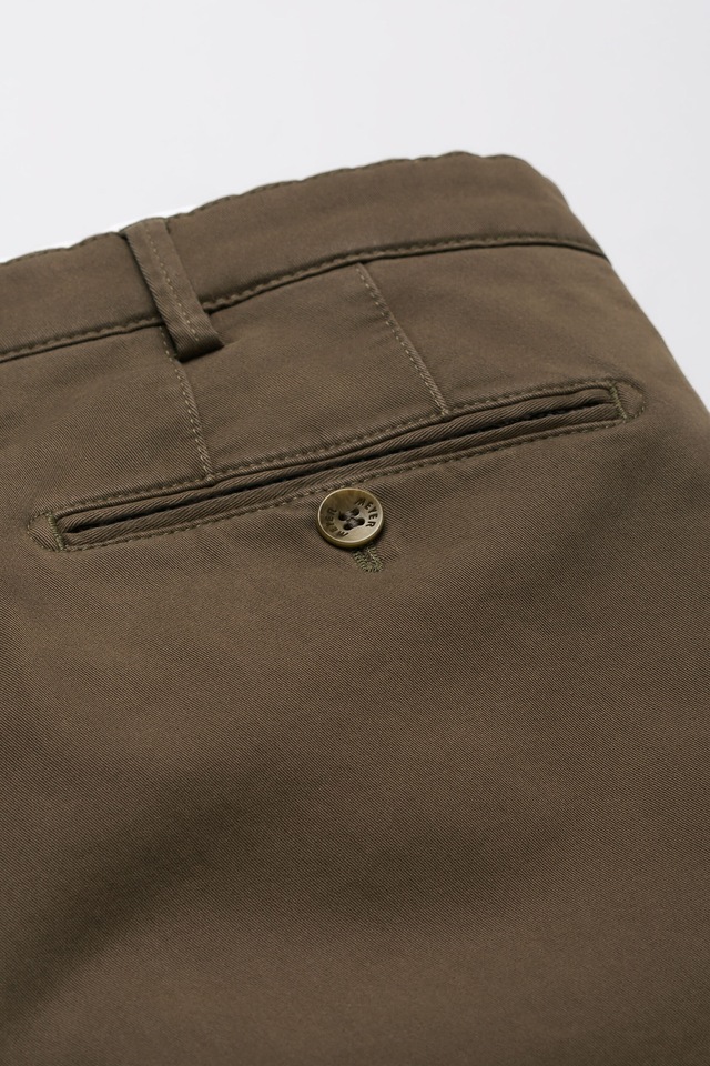 MEYER Chinos »Bonn« mit Ziersteppung und Knopf