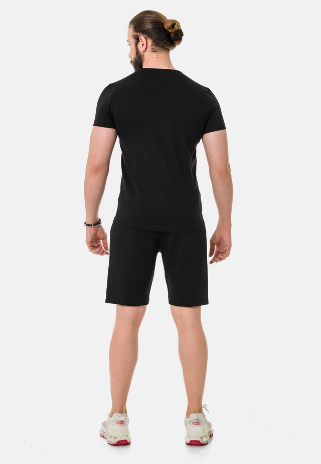 Cipo & Baxx T-Shirt »T-Shirt« mit Rundhalsausschnitt