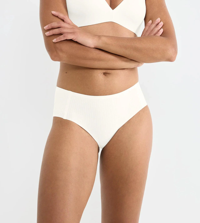 sloggi Hipster »ZERO Feel Pure« dezenter Streifeneffekt, nahtlos, Stretch