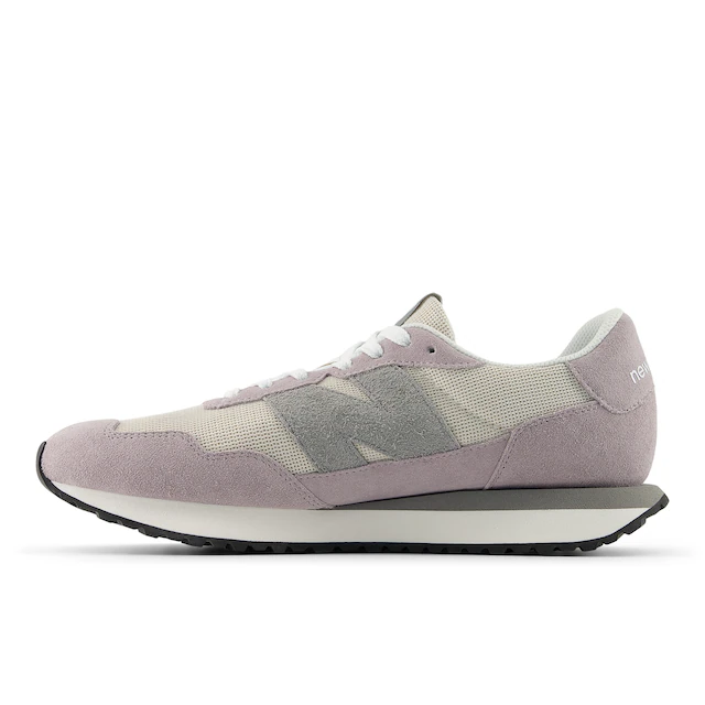 New Balance Sneaker »237«