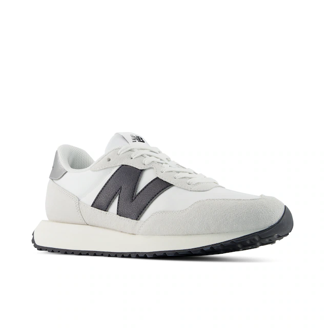 New Balance Sneaker »237«
