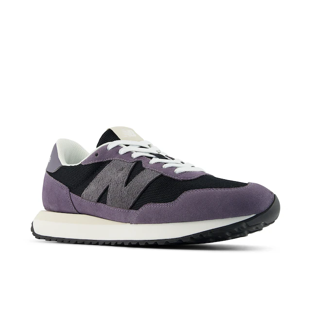 New Balance Sneaker »237«