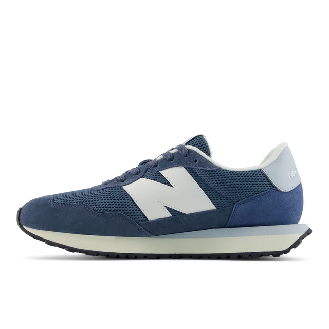 New Balance Sneaker »237«