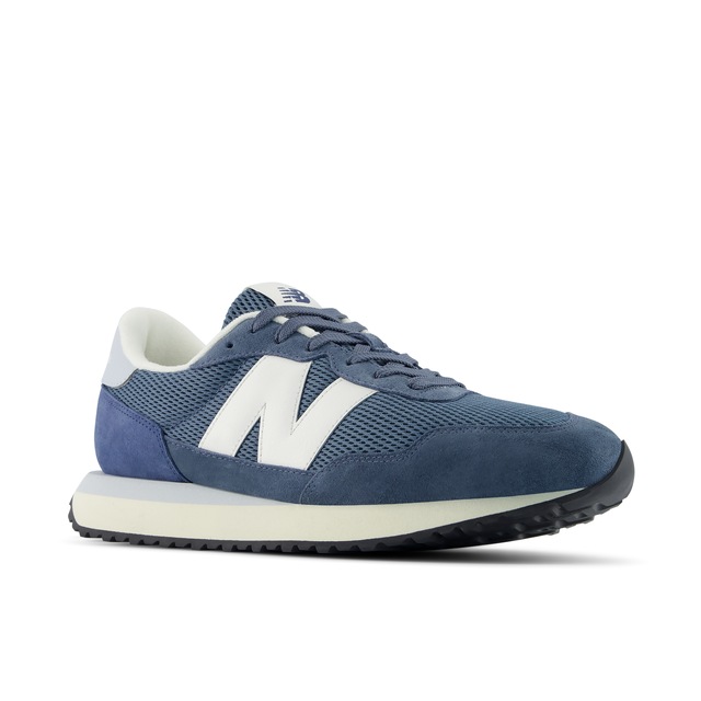 New Balance Sneaker »237«
