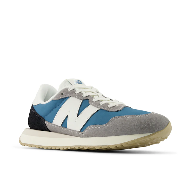 New Balance Sneaker »237«