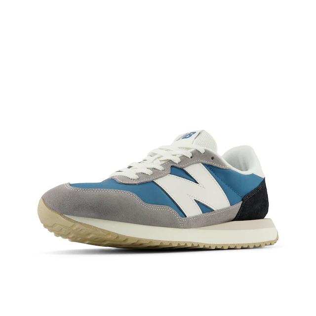 New Balance Sneaker »237«