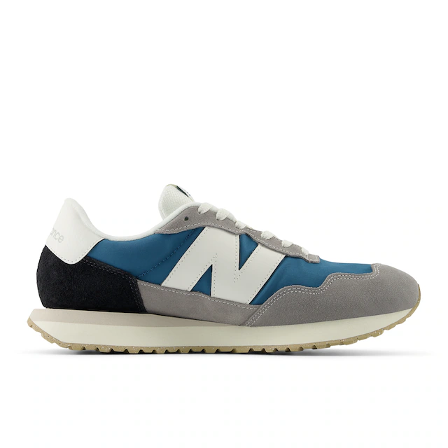 New Balance Sneaker »237«