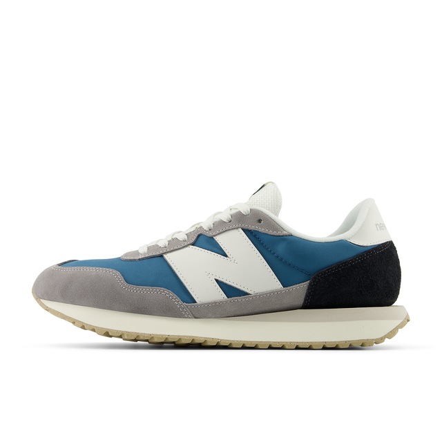 New Balance Sneaker »237«
