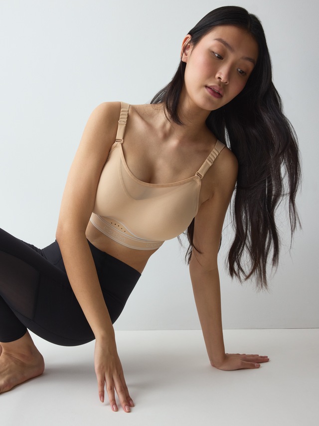 triaction by Triumph »Triaction Cardio Air« atmungsaktiv und extremer Halt ohne Bügel