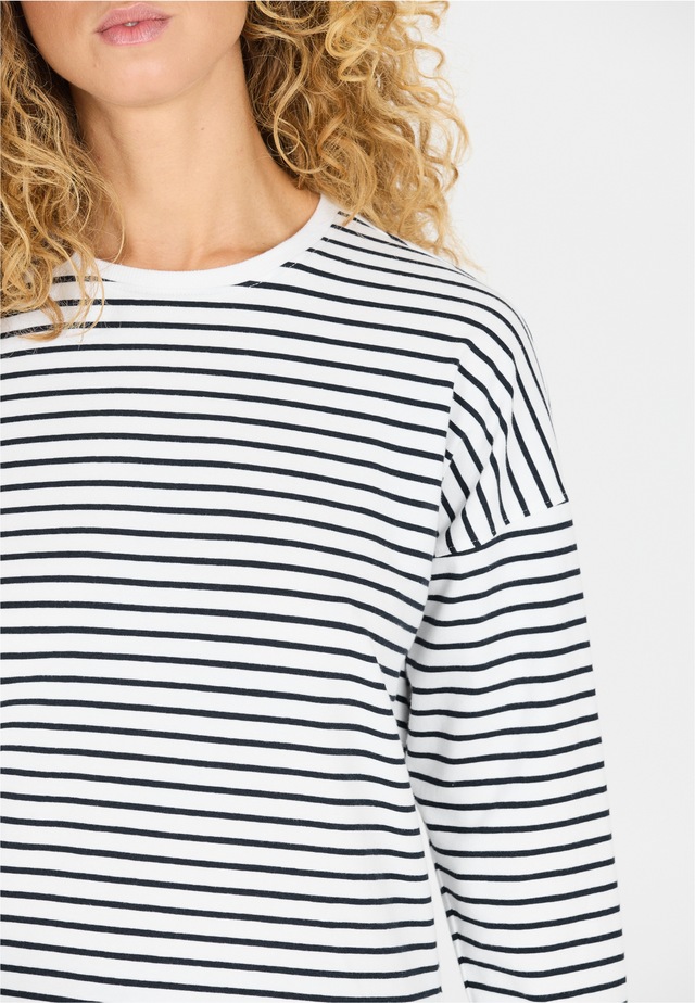 CRUZ Outdoorbluse »Bellbird« im stilvollen Drop-Shoulder-Look
