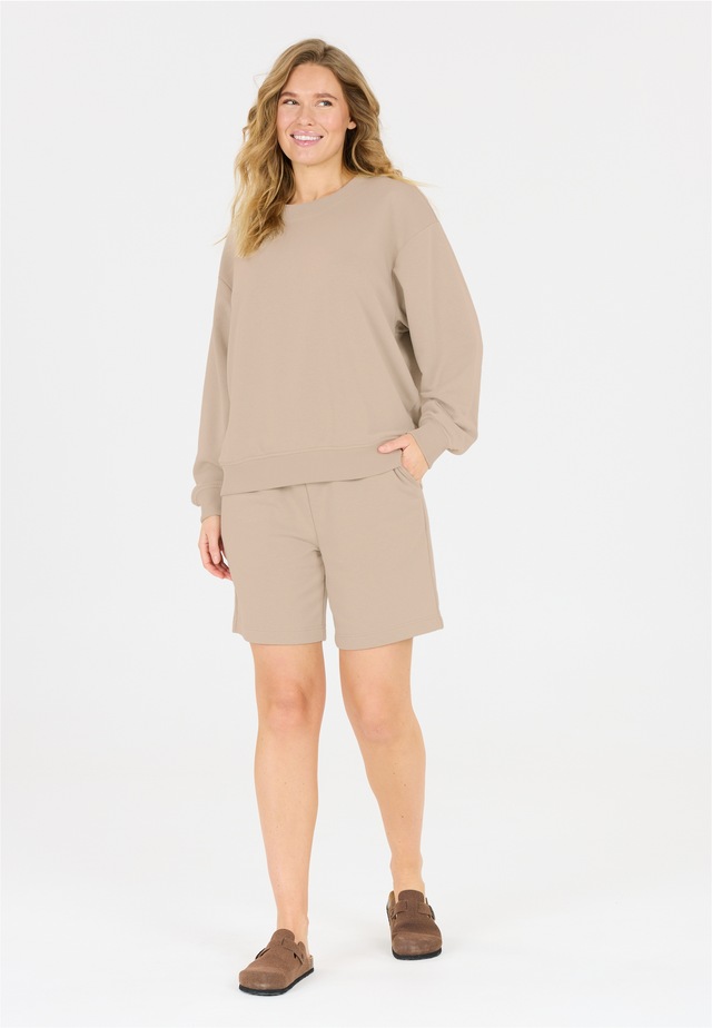 CRUZ Shorts »Rusvil« Aus atmungsaktivem Material