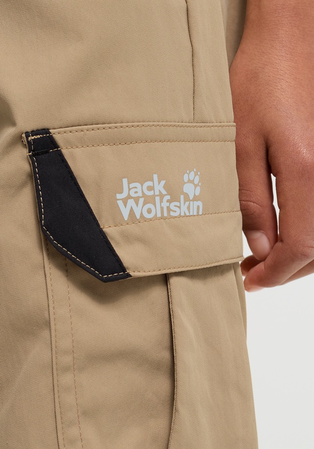Jack Wolfskin Cargohose »CARGO PANTS K« für Kinder, mit reflektierenden Details, windabweisend, atmungsaktiv