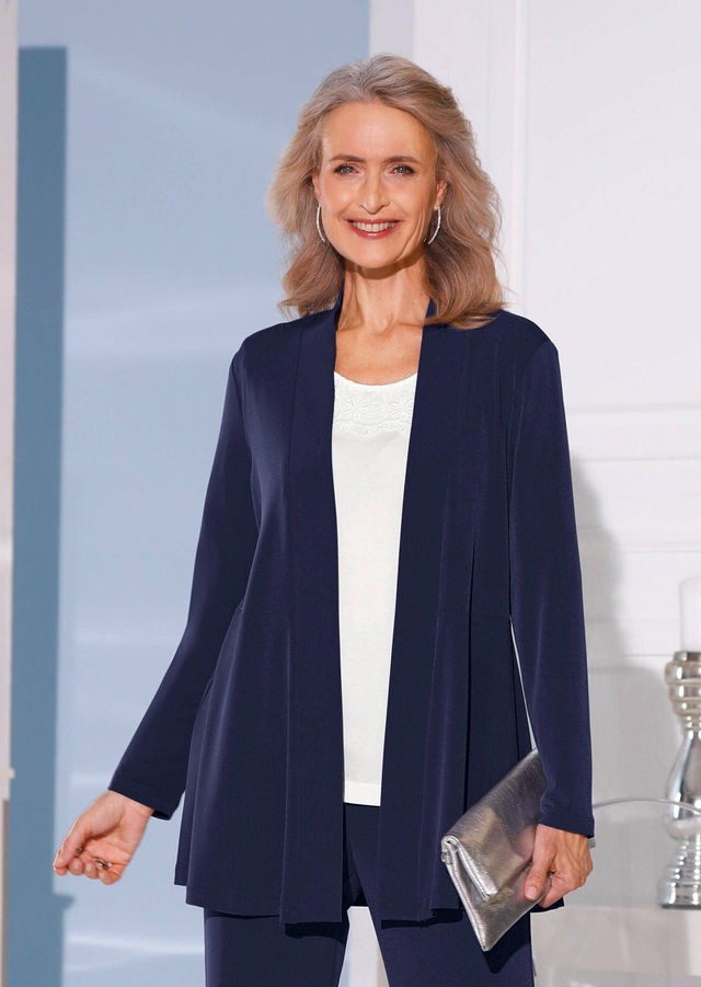 GOLDNER Sweatjacke »Leichte Shirtjacke lila mit Stretch« Mit Teilungsnaht hinten für eine elegante Weite