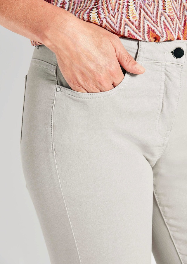 GOLDNER Regular-fit-Jeans »Lange Freizeithose BELLA mit Formbund« Ohne
