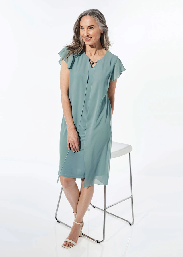GOLDNER Abendkleid »Kurzgröße Etuikleid mit Chiffonüberwurf« Chiffon