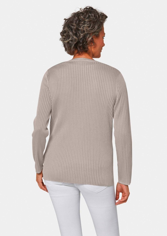 GOLDNER Strickjacke »Kurzgröße Pflegeleichte Strickjacke in hochwertiger Rippenstruktur« Mit echten Perlmuttknöpfen