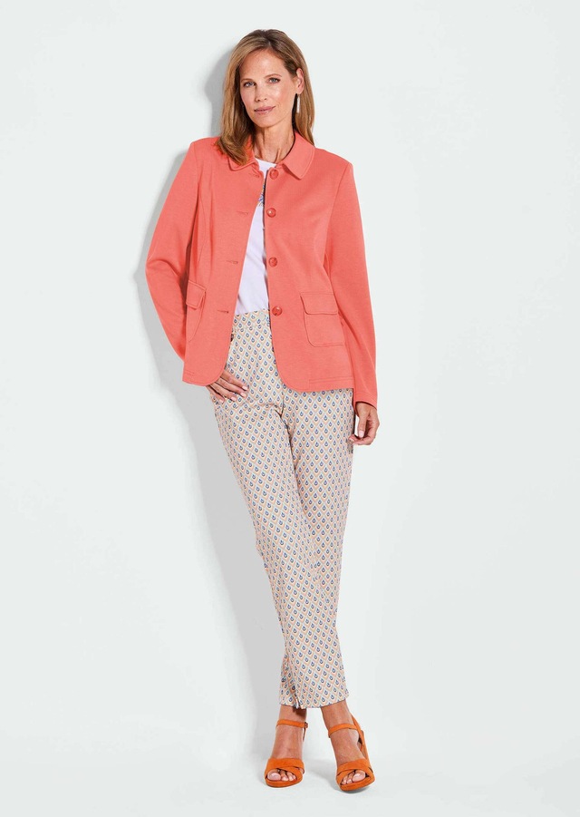 GOLDNER Kurzjacke »Leichte Jacke mit Stehkragen in rot« mit Wienernähten für perfekte Passform